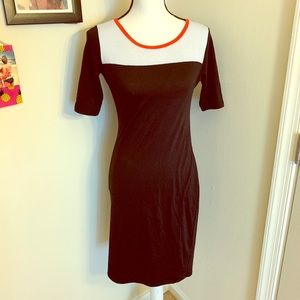 🔥3 for $10 SALE! Lularoe black white and red Julia midi dress XS